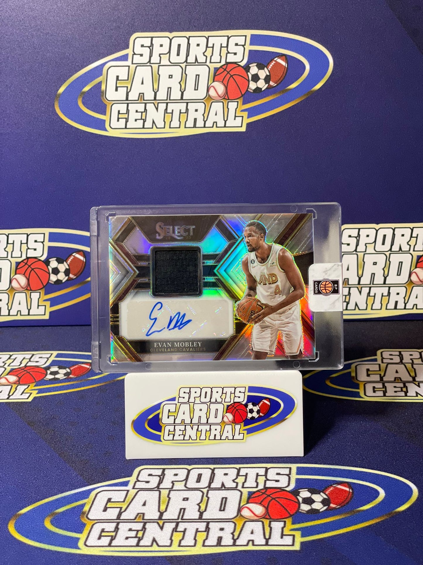 2022 Panini Select Evan Mobley Silver Patch Autograph /199